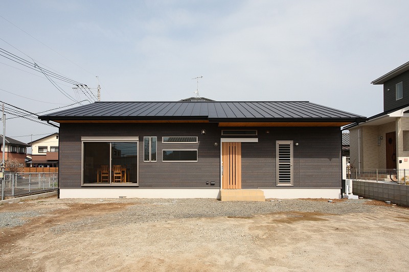 T様邸　木のぬくもりで癒される平屋